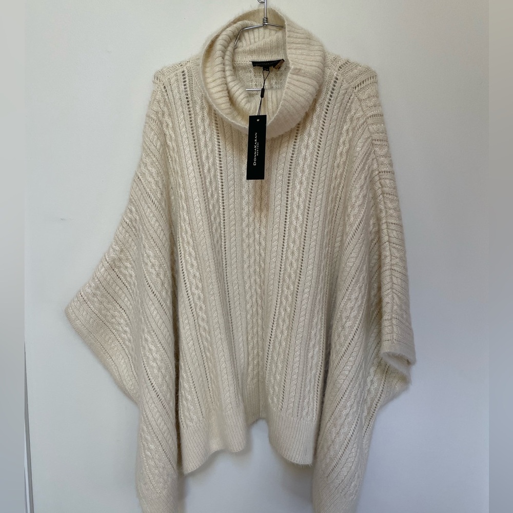 Brand New Donna Karan Poncho Size XS/S
